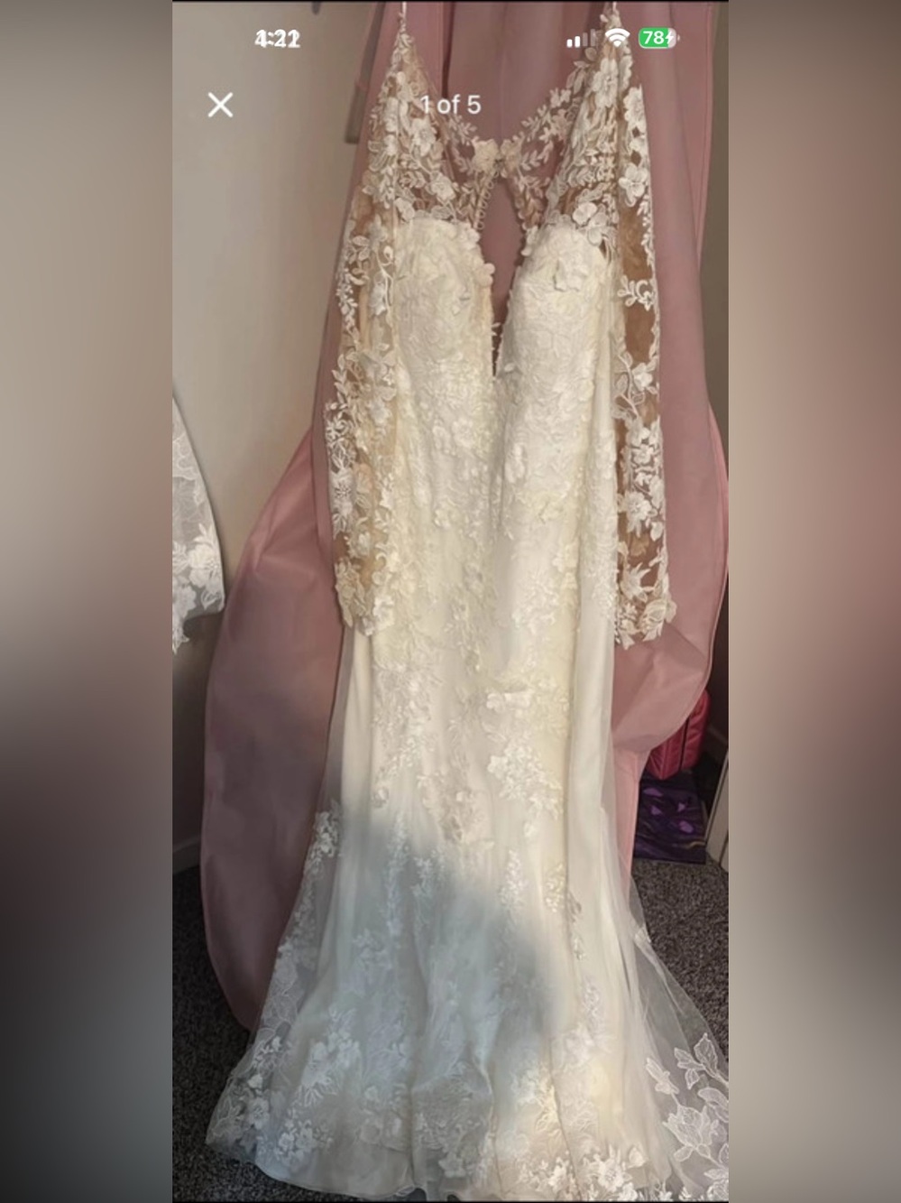 Wedding dress